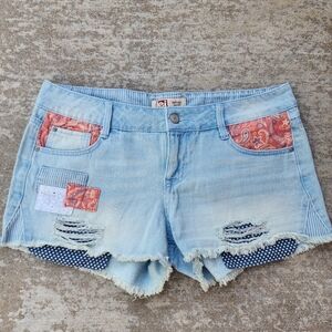Lei Lowrise Denim Distressed Boho Jean Shorts Paisley Patchwork, Junior Size‎ 9